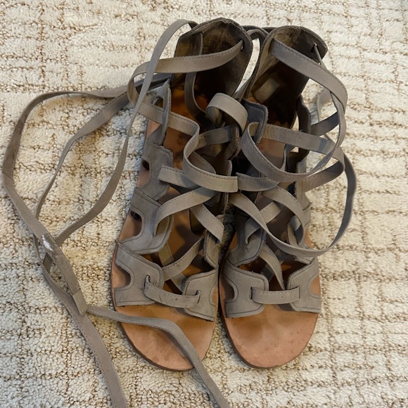 Mercer edit gladiator - Picture 2 of 5